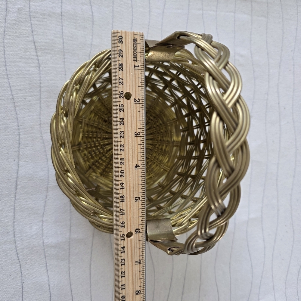 Vintage Brass Woven Metal Basket Decor Metal Moveable Handle 7.5x6.5x6.5" Heavy - Picture 6 of 7